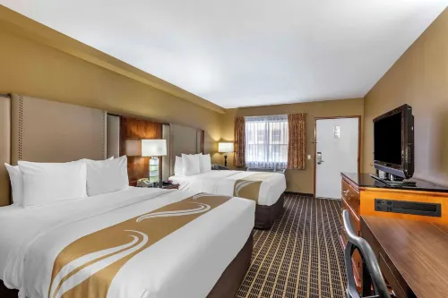 Quality Inn & Suites Westminster Seal Beach Featured Photos