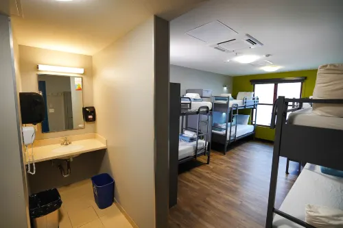 HI Los Angeles - Santa Monica Hostel Photos