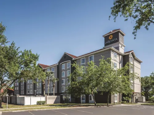 La Quinta Inn & Suites by Wyndham Orlando Lake Mary Chambres Photos