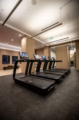 Fairmont Century Plaza Leisure & Recreation Photos