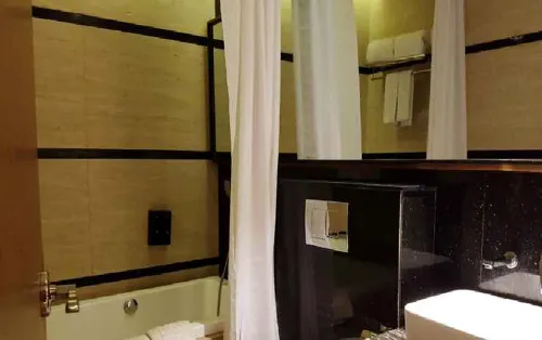 Eska Hotel Rooms Photos