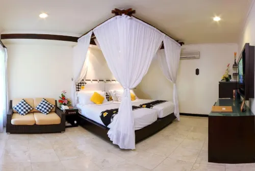 Legian Beach Hotel Photos