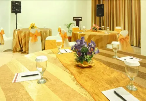 Valore Hotel Business Photos
