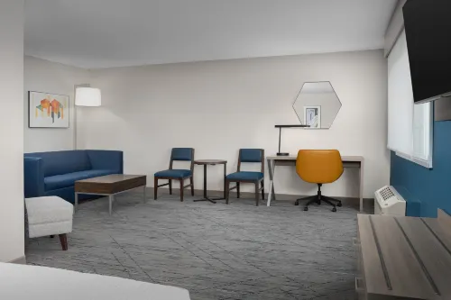 Holiday Inn Express Spokane Airport Photos