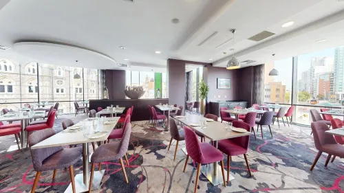 Clayton Hotel Cardiff Restauration Photos