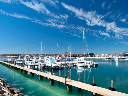 Broadwater Mariner Resort Near Hotel Photos