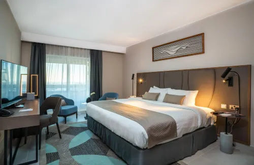 Hotel Holiday International Номера Photos