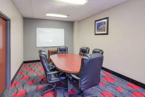 SureStay Plus Hotel by Best Western Houston Medical Center Fasilitas Bisnis Photos