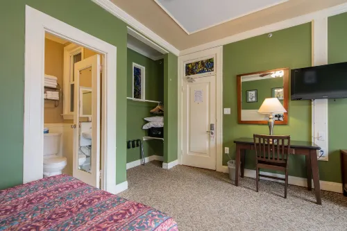 Grant Hotel Photos