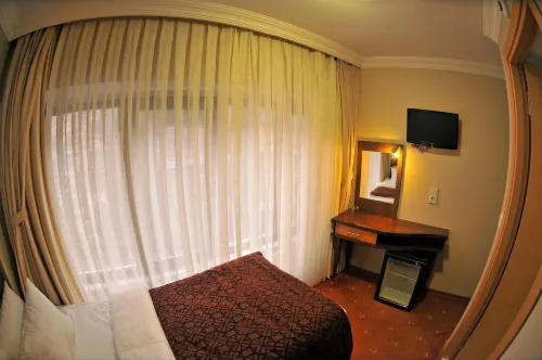 Palace Point Hotel Zimmer Photos