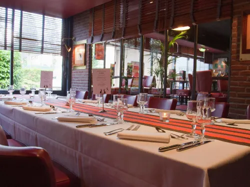 Hôtel Forest Hill Meudon Velizy Ruokailu Photos