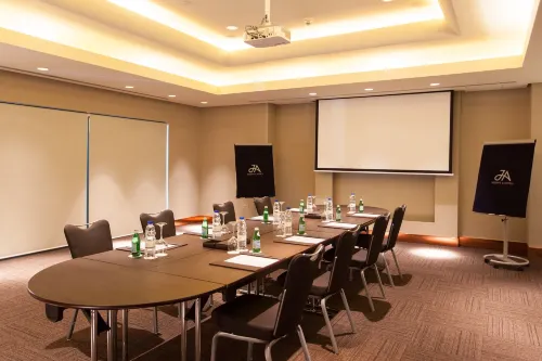 JA Ocean View Hotel, Jumeirah Beach Dubai Бизнес-удобства Photos