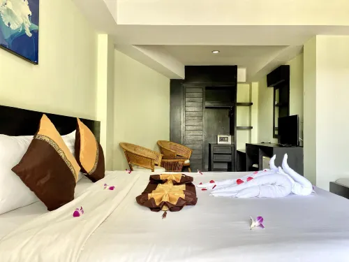 Hrk Resort Kamar Photos