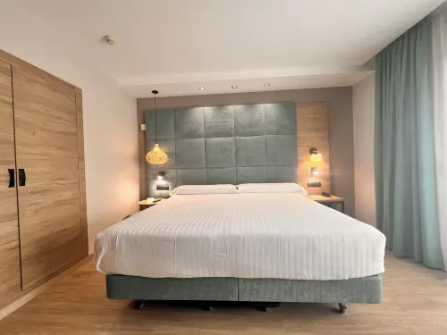 Hotel Maya Alicante Rooms Photos