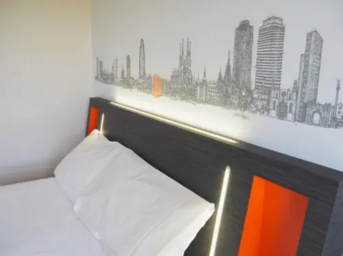 EasyHotel Barcelona Fira Photos