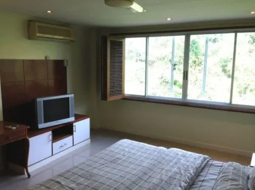 Argyle Apartments Pattaya Photos