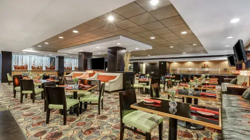 Crowne Plaza Houston Galleria Area Dining Photos