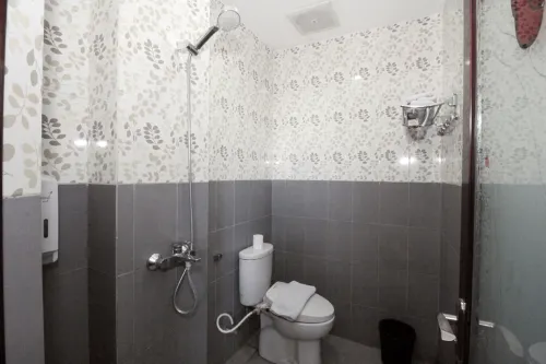 Oriza Hotel Surabaya Rooms Photos