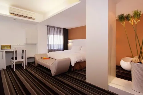 Yes Hotel Photos