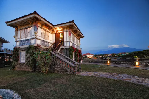 Las Casas Filipinas de Acuzar Eksterior Photos