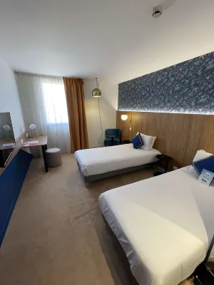 Hôtel Kyriad Aix les Milles - Plan de campagne À ne pas manquer Photos