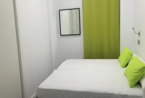 Chameleon Youth Hostel Alicante الغرف Photos