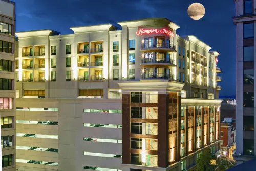 Hampton Inn & Suites Roanoke Downtown Exterior Photos