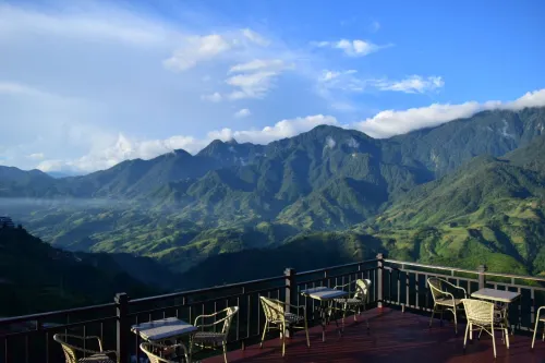 Phuong Nam Hotel À proximité de l'hôtel Photos