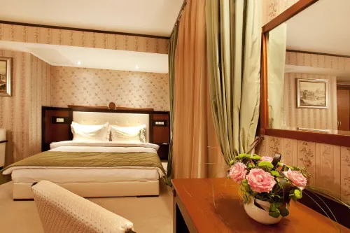 Best Western Plus Bristol Hotel Photos