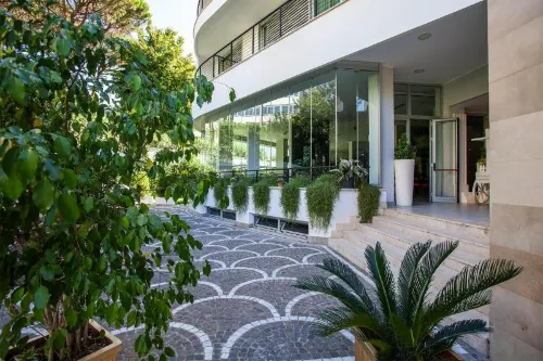 Ginevra Palace Hotel Circondario Photos