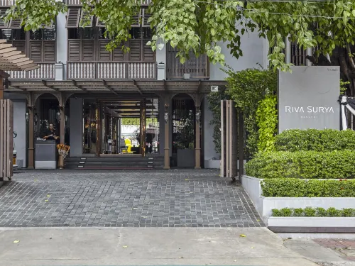 Riva Surya Bangkok Extérieur Photos