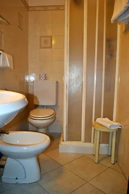 Auto Park Hotel Photos