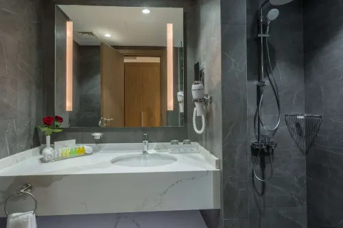 Clarion Hotel Jeddah Airport Rooms Photos