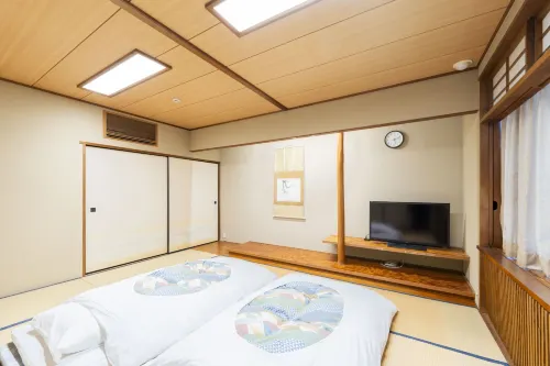 Fuji Syouei Kaikan Kamar Photos
