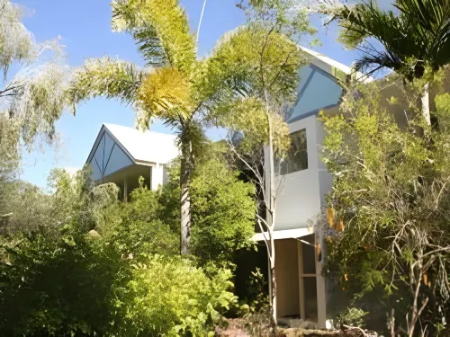 Chez Noosa Resort Motel Exterior Photos