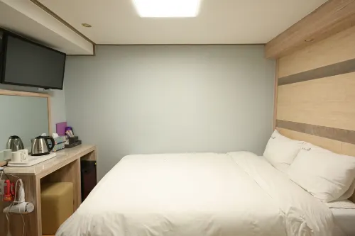 Daeyoung Hotel Myeongdong Photos