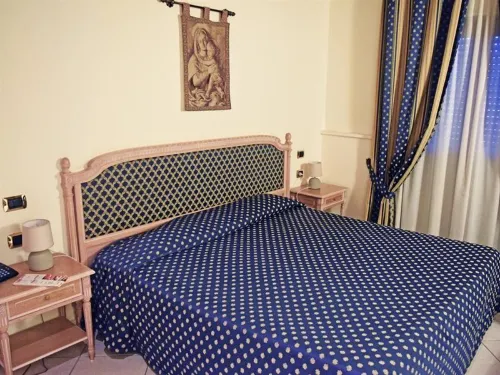 Hotel Villa Romana Photos