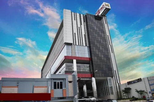 Grand Metro Hotel Tasikmalaya Eksterior Photos