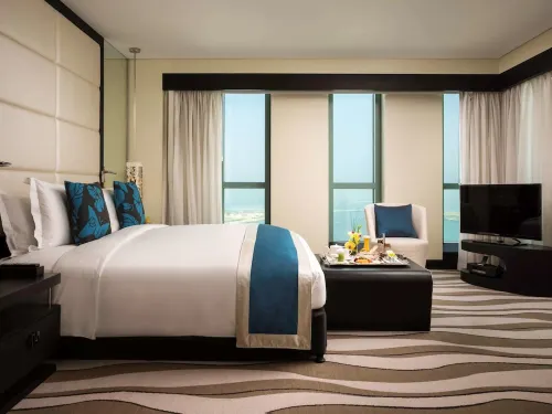 Sofitel Abu Dhabi Corniche Photos