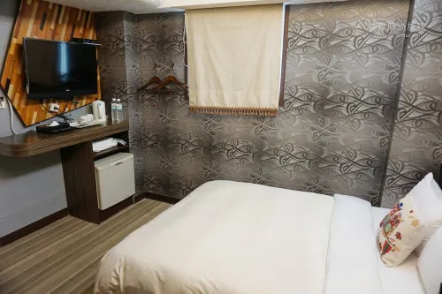 Lio Hotel Photos
