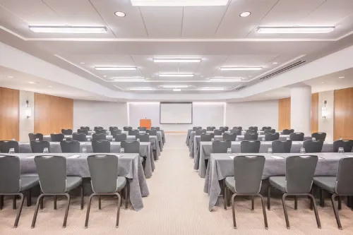 Hyatt Regency Waikiki Beach Resort & Spa Business Facilities Photos