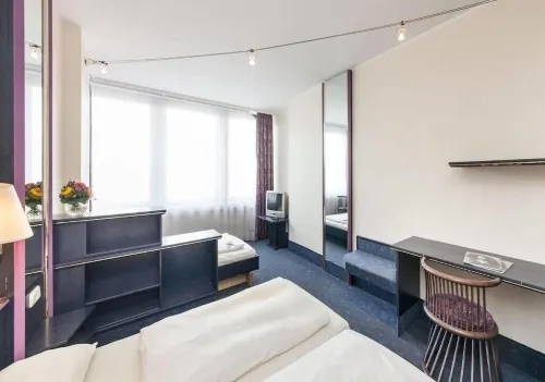 Hotel Mirage Düsseldorf-Neuss Rooms Photos