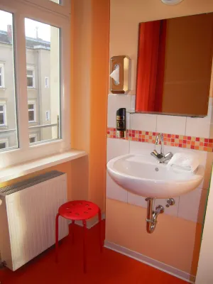 Happy Go Lucky Hotel + Hostel Chambres Photos
