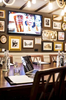 The White Swan Hotel Business Facilities Photos