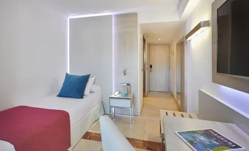 Grupotel Acapulco Playa - Adults Only Rooms Photos