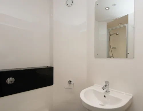 Destiny Student – Murano (Campus Accommodation) Chambres Photos