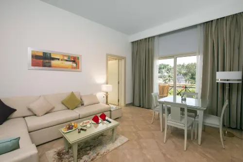 Swiss Inn Pyramids Golf Resort Rooms Photos
