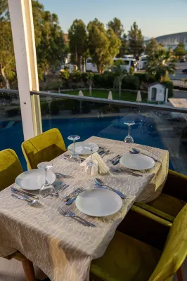 Bodrum Beach Resort Restauration Photos