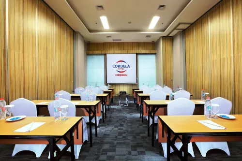 Cordela Hotel Cirebon Business Photos