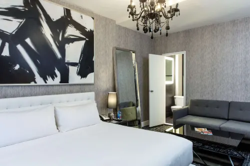 Square Hotel at Times Square Rooms Photos